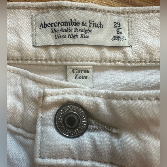 Abercrombie & Fitch Curve Love The Ankle Straight Ultra High Rise 29/8 SHORT - Picture 8 of 12